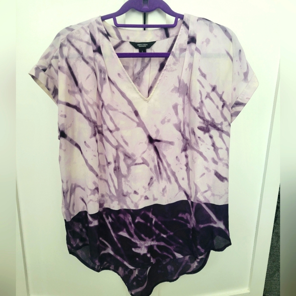 Simply Vera High Low Top